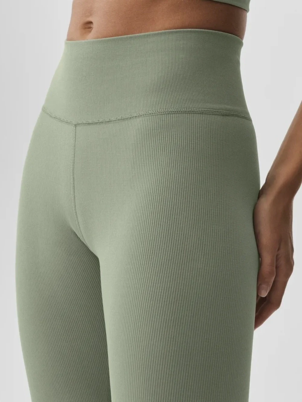 Alo Seamless Modal Ribbed High-Waist 7/8 Legging